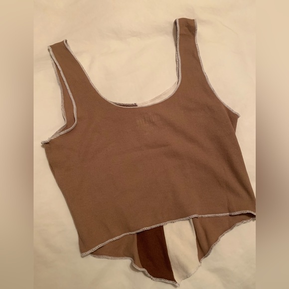 Brown Hollister Top - Picture 3 of 3
